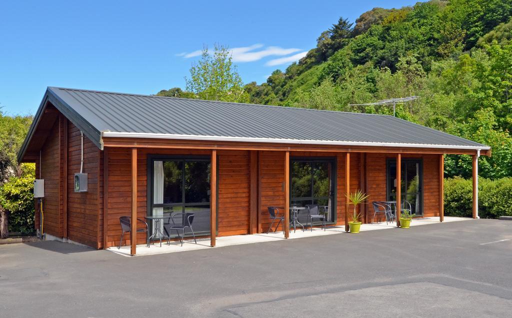 Leith Valley Holiday Park And Motels Dunedin Exterior photo